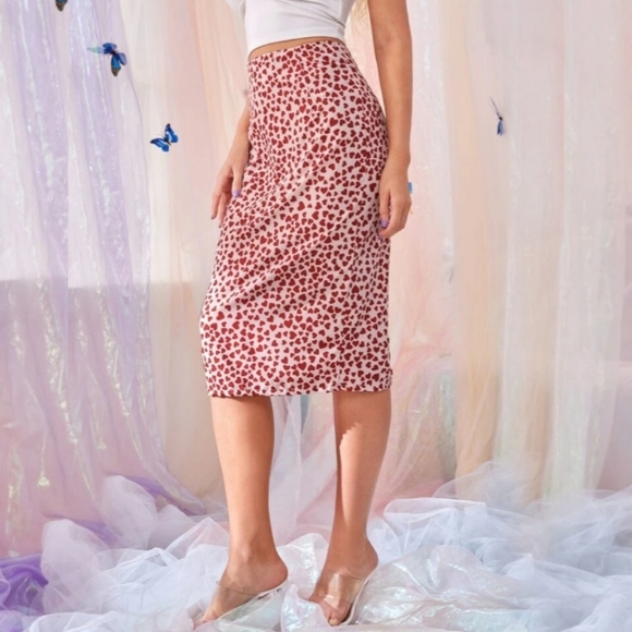 SHEIN Heart Print Pencil Skirt – Slit Hem, High Waist – Pink & Red – NWT – XS - Picture 4 of 6